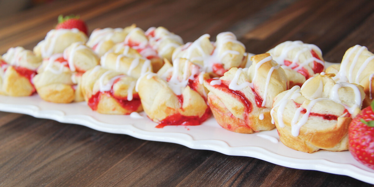 Strawberry Cream Cheese Mini Muffins