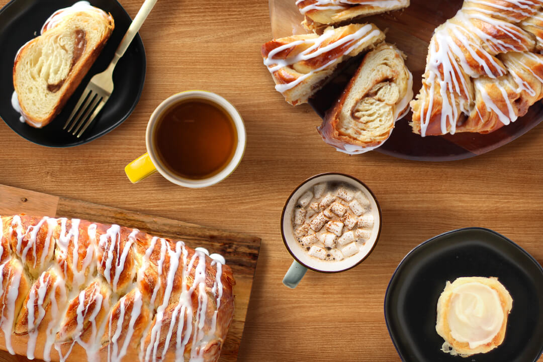 Drink and Pastry Pairings for Your Fall Gatherings